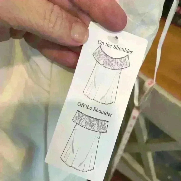 Super cute Westport XL Top - Picture 3 of 3